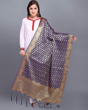 woven pattern dupatta with tasseled pallu
