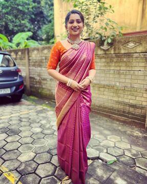 woven saree with contrast border