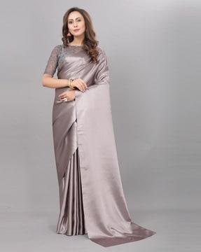 woven saree with lace blouse