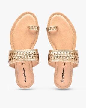woven toe-ring flat sandals