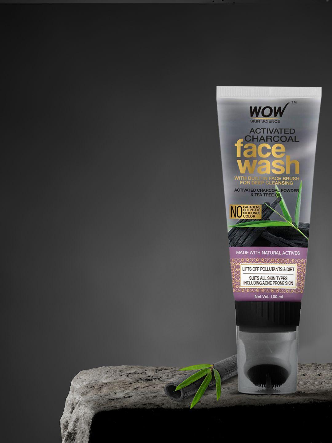 wow skin science activated charcoal face wash gel with built-in face brush 100 ml