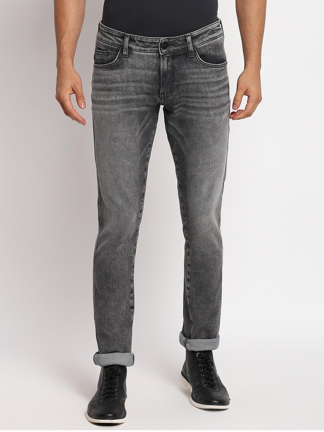 wrangler men grey skinny fit low-rise heavy fade jeans