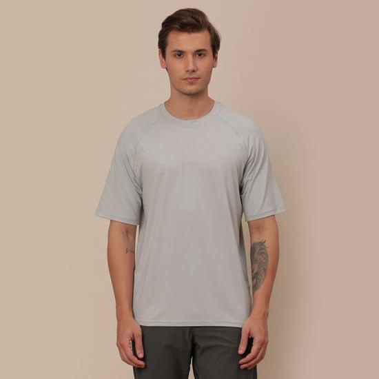 wrangler men solid regular fit t-shirt
