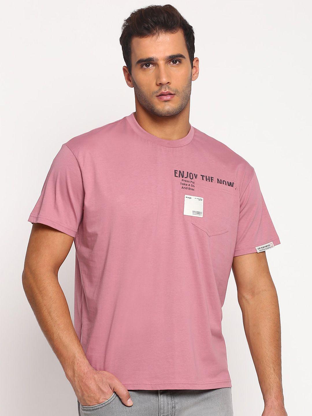 wrangler men pink typography loose cotton t-shirt
