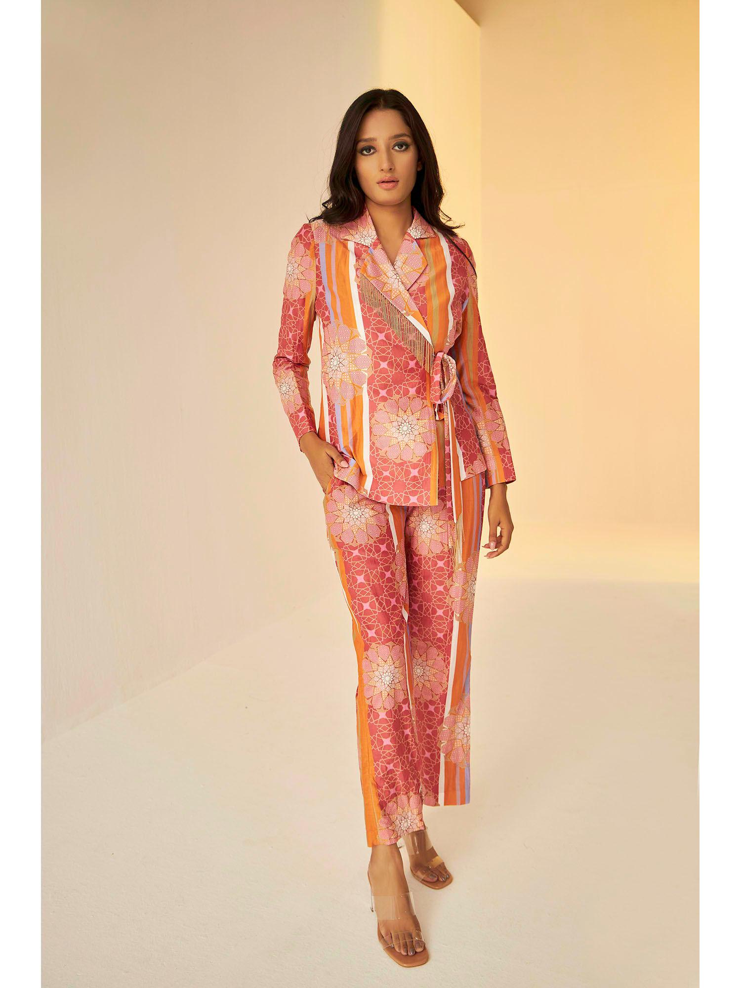 wrap jacket and pants set in bukhara print (set of 2)