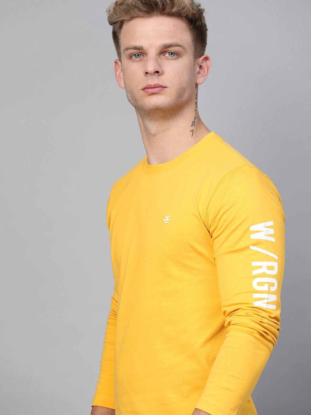 wrogn men mustard slim fit solid round neck t-shirt