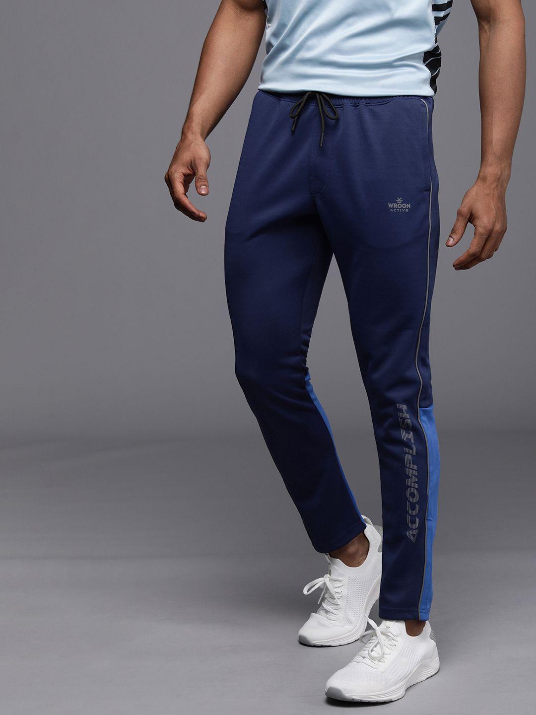 wrogn active men black & grey printed track pants