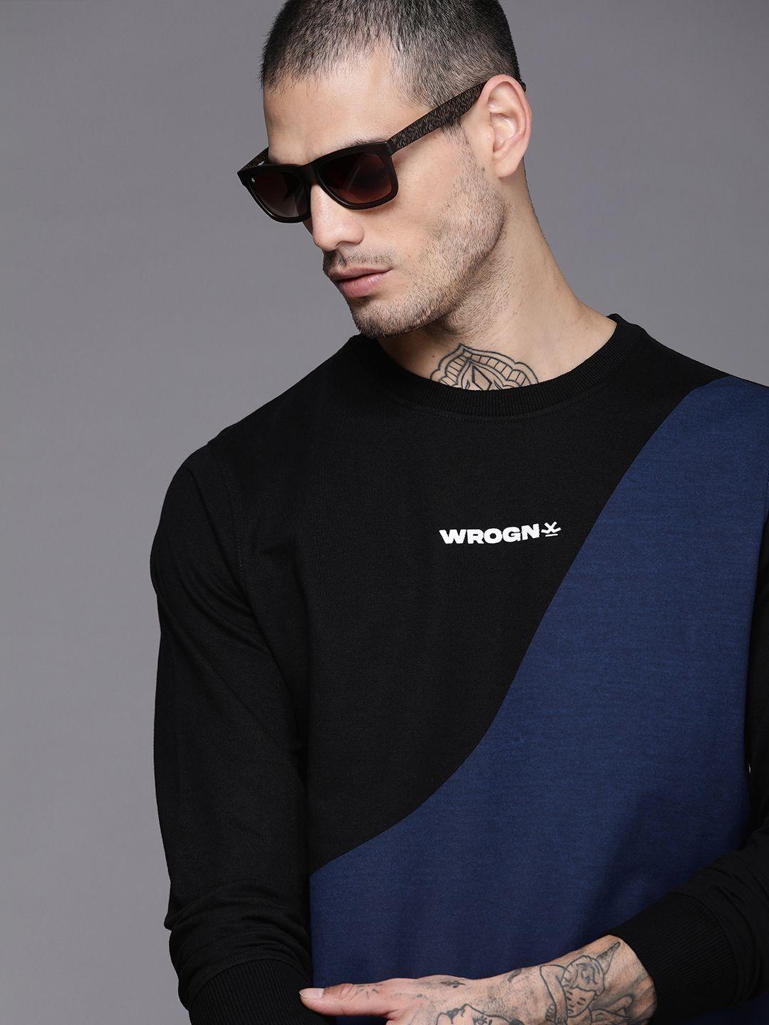 wrogn men black and navy blue colourblocked applique pullover sweatshirt