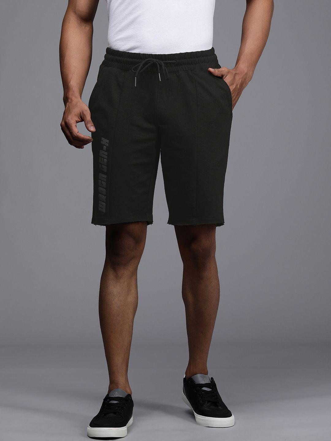 wrogn men black graphic printed above knee regular shorts