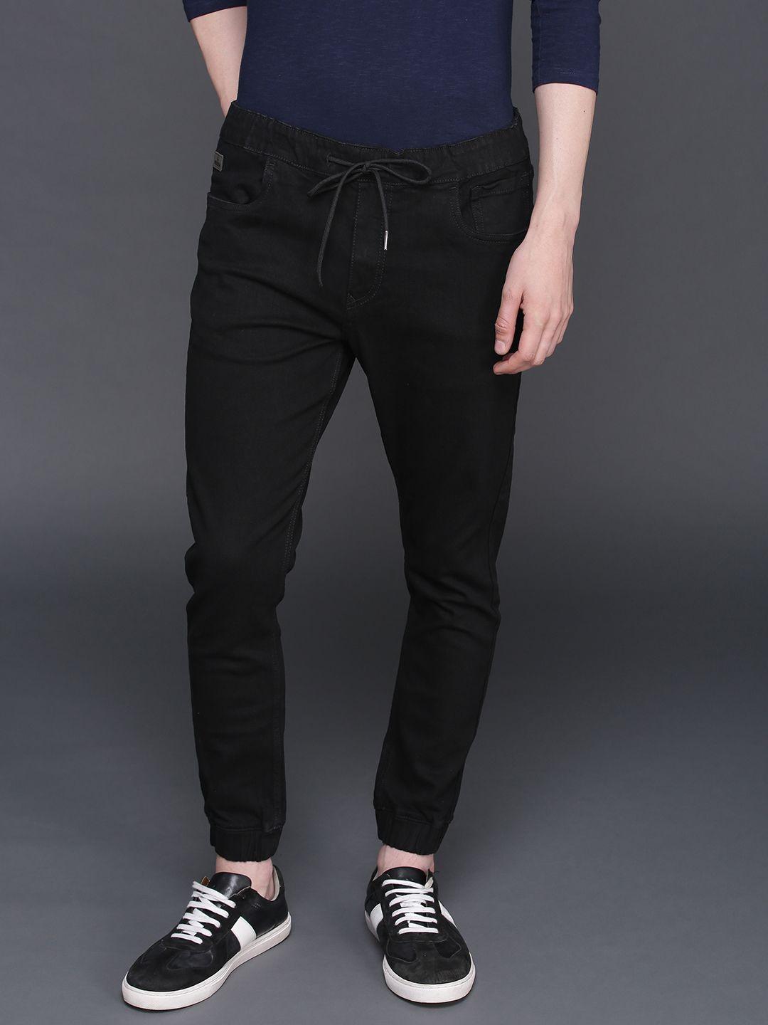 wrogn men black jogger fit mid-rise clean look stretchable jeans