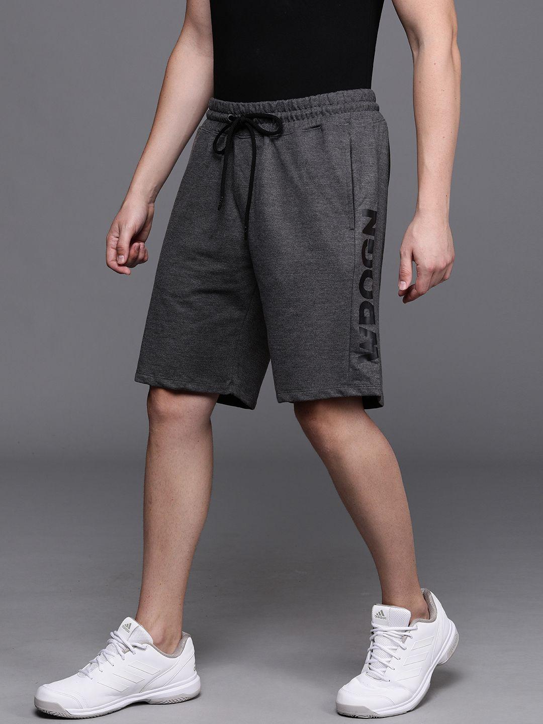 wrogn men charcoal grey printed slim fit sports shorts