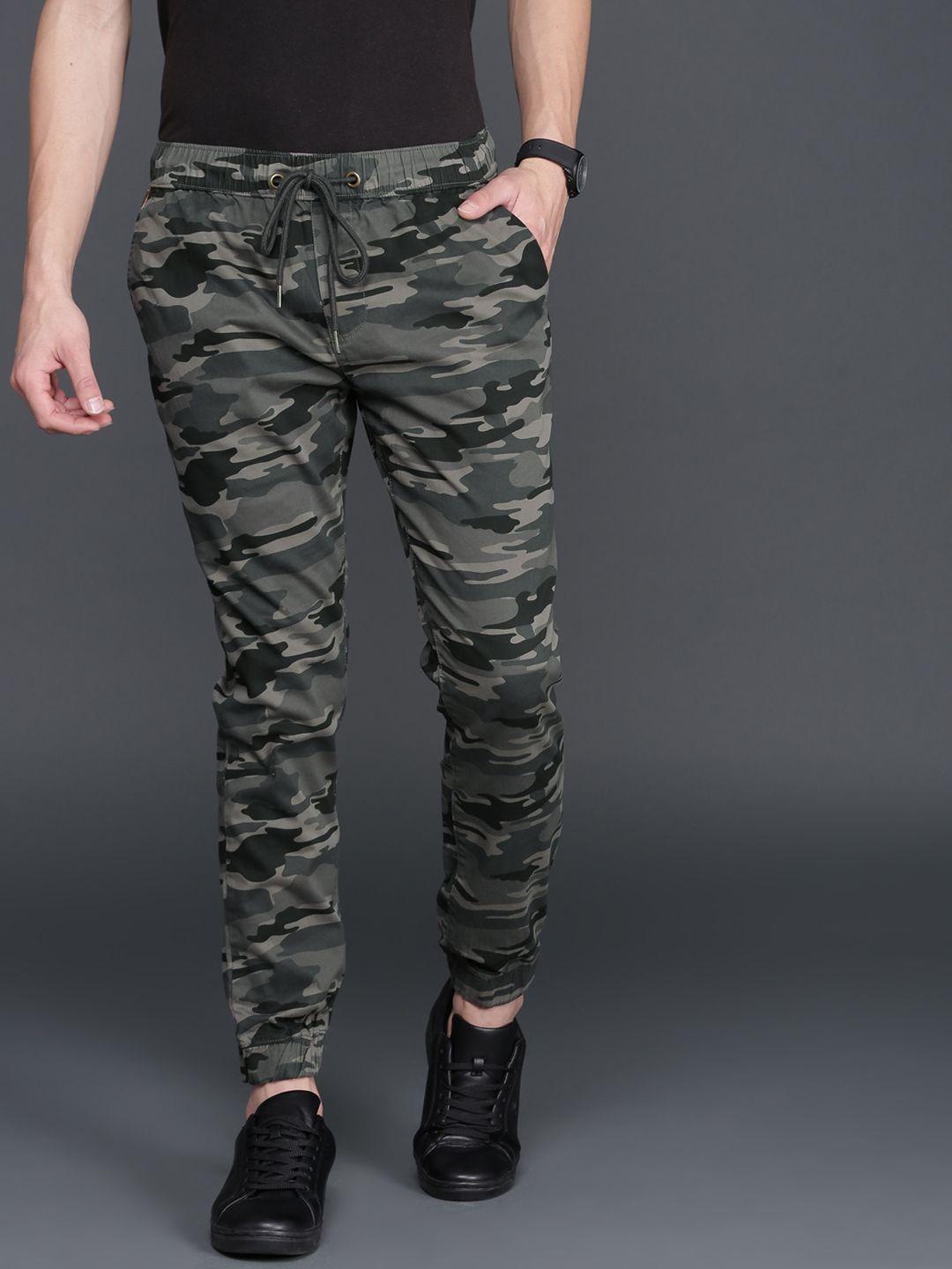 wrogn men charcoal grey regular fit camouflage print joggers