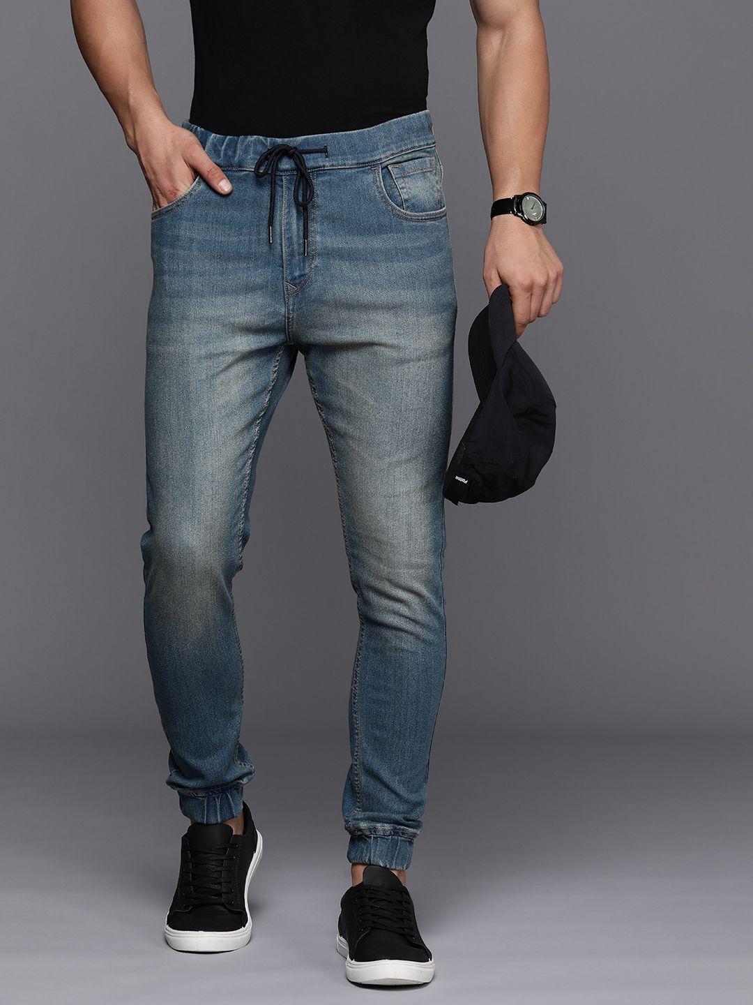 wrogn men jogger fit heavy fade stretchable mid-rise jeans