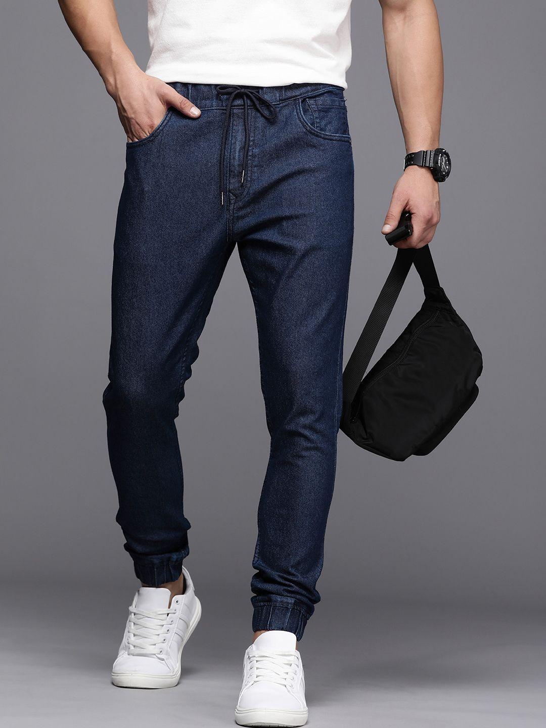 wrogn men light fade stretchable jogger jeans