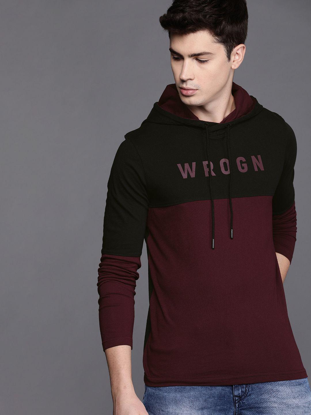 wrogn men maroon  black slim fit colourblocked hooded pure cotton t-shirt