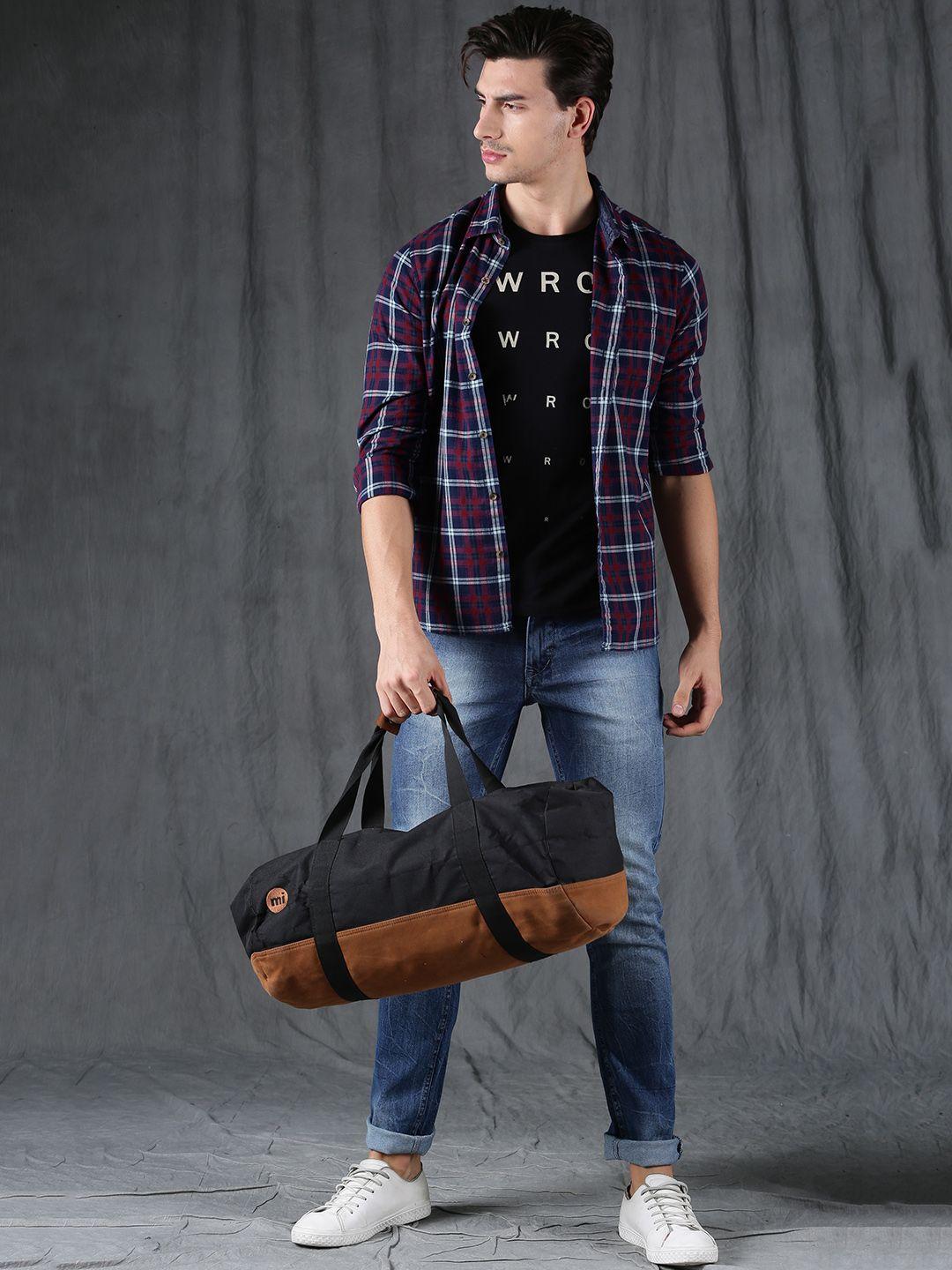 wrogn men navy & red slim fit checked casual shirt