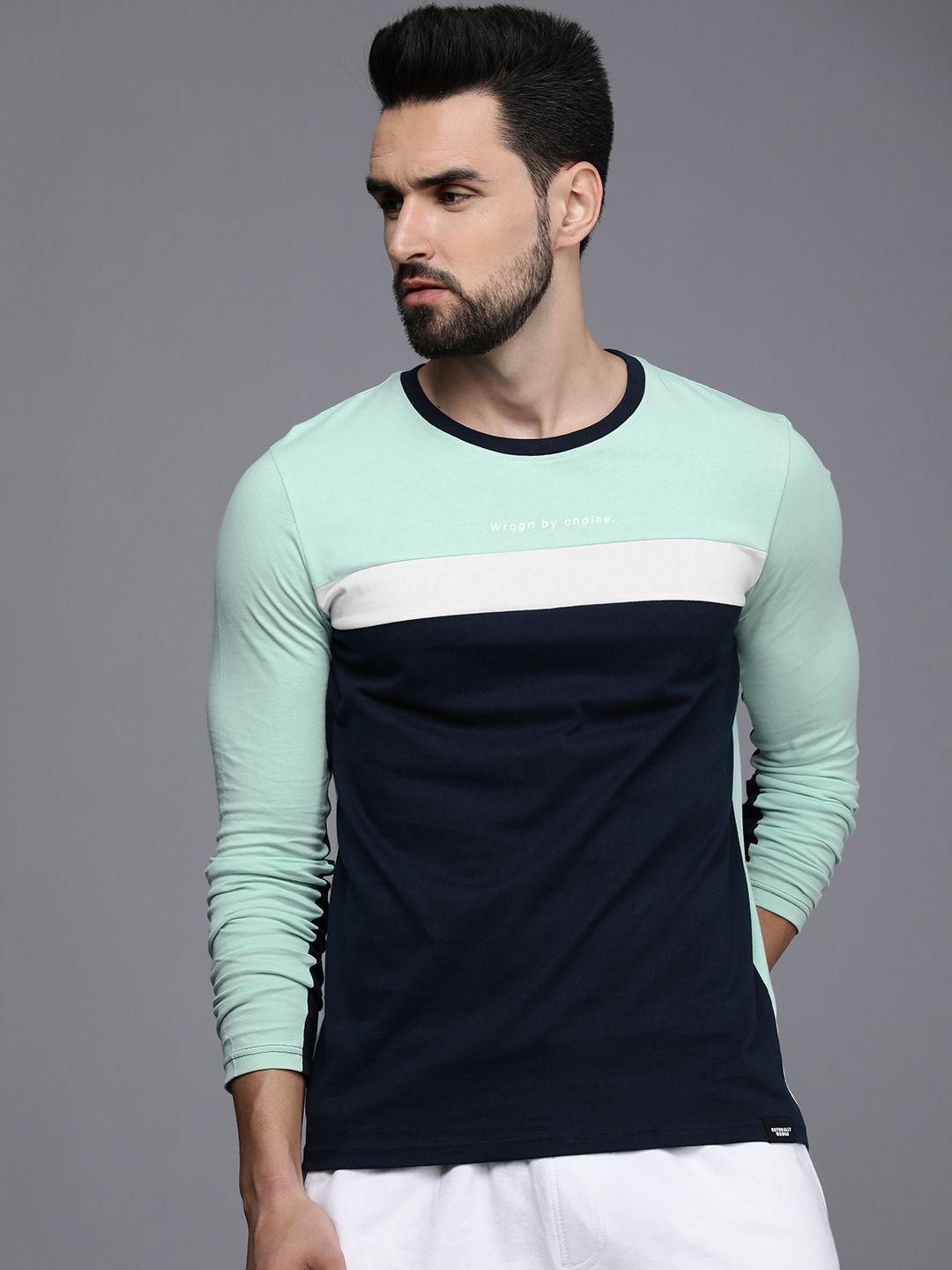 wrogn men navy blue & green colourblocked pure cotton t-shirt