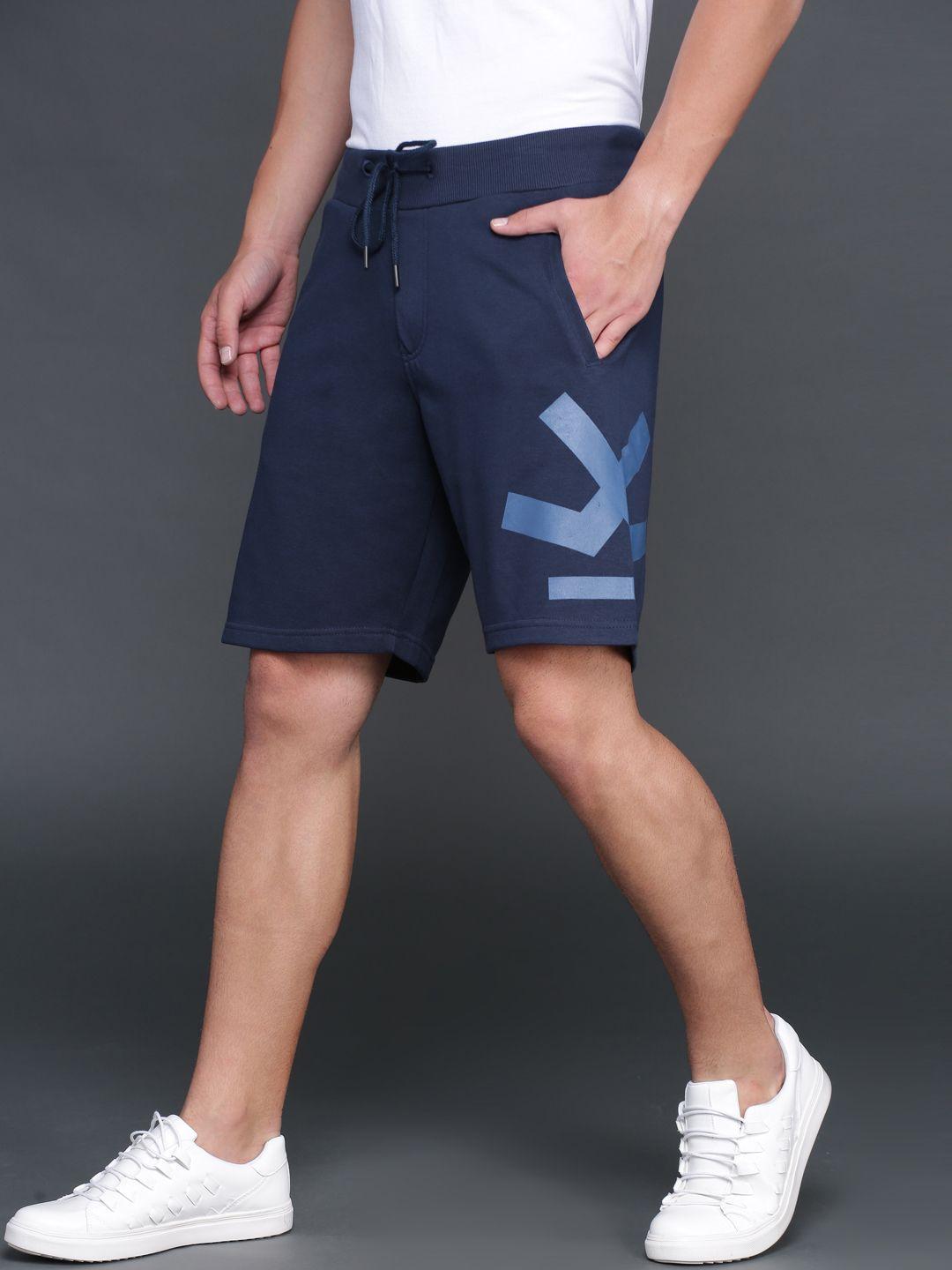 wrogn men navy blue printed regular fit regular shorts