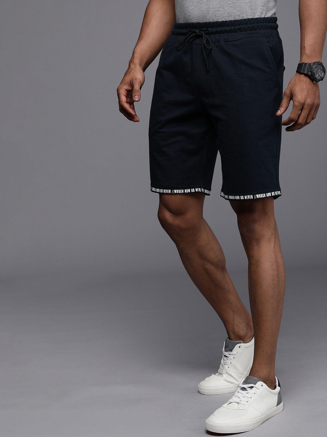 wrogn men navy blue typography printed slim fit shorts