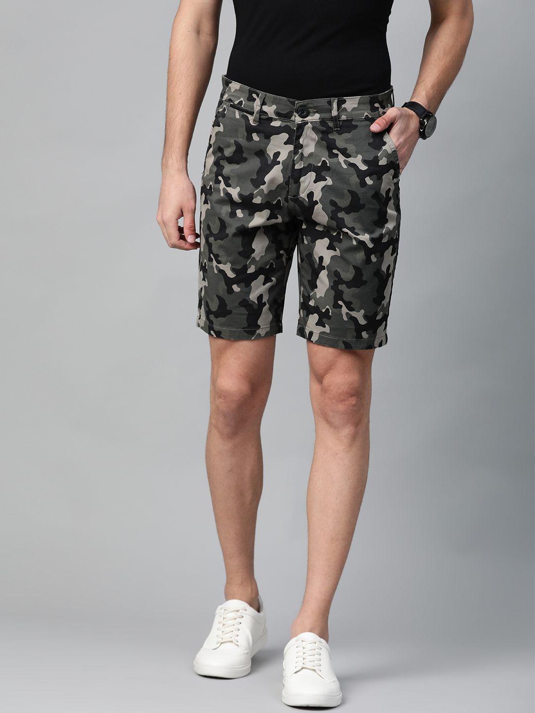 wrogn men olive green & black camouflage printed slim fit chino shorts