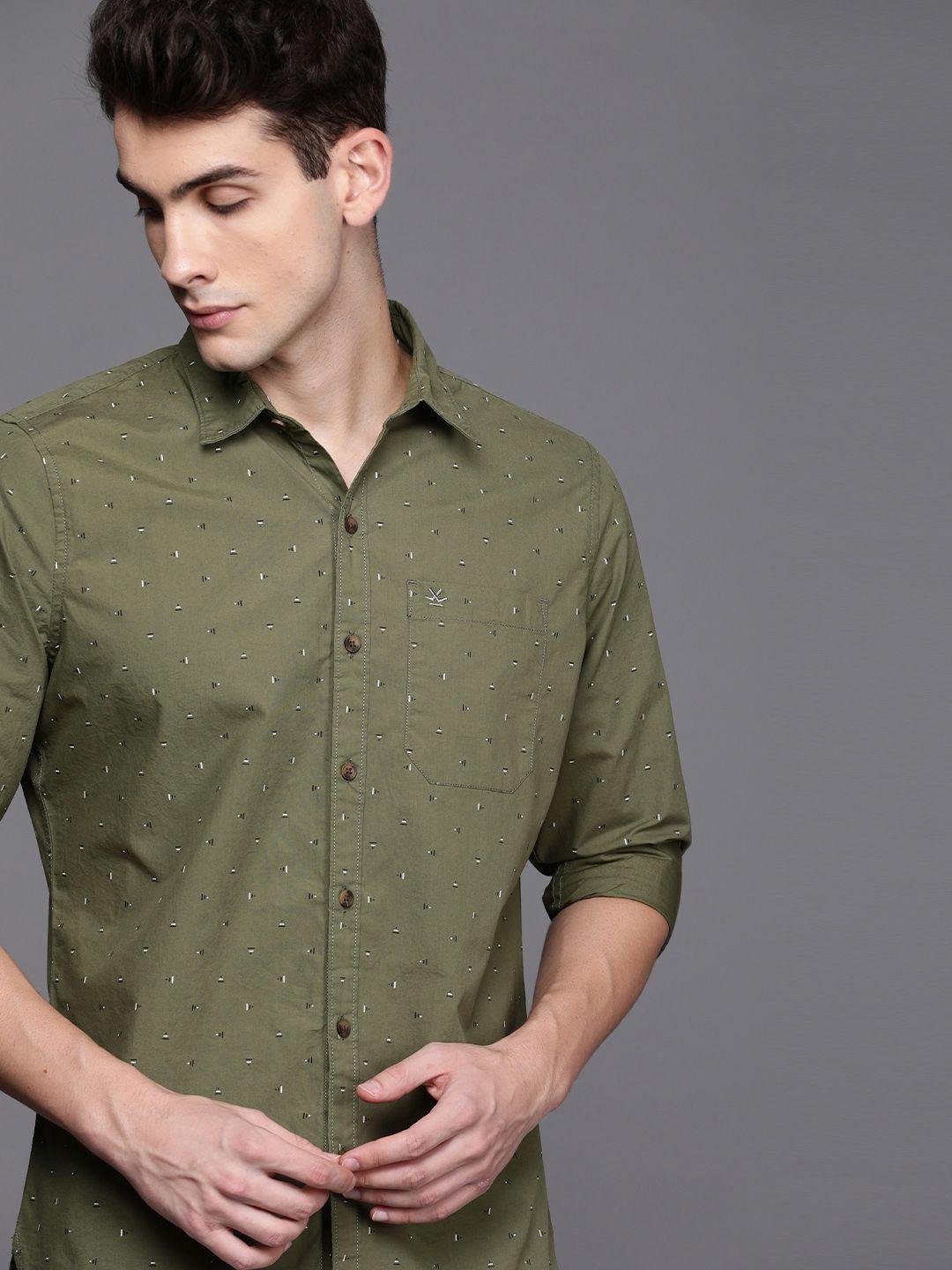 wrogn men olive green & black slim fit printed casual shirt