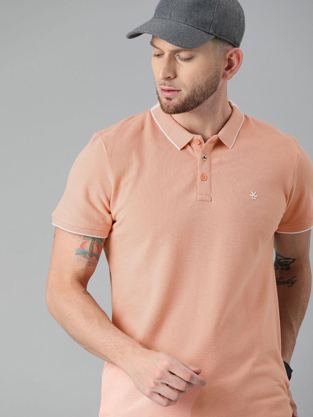 wrogn men peach-coloured slim fit solid polo collar t-shirt