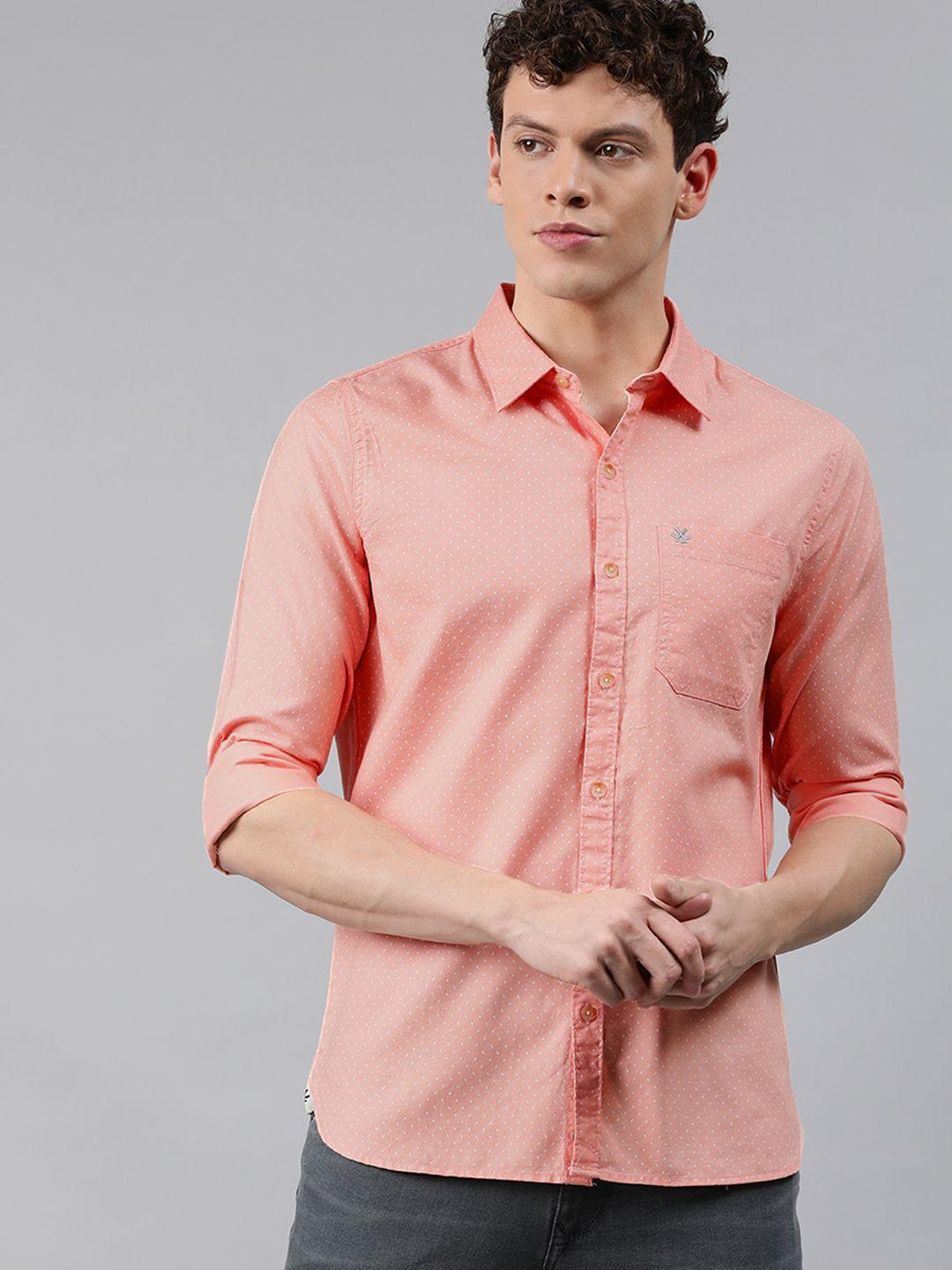 wrogn men pink & white slim fit printed casual shirt