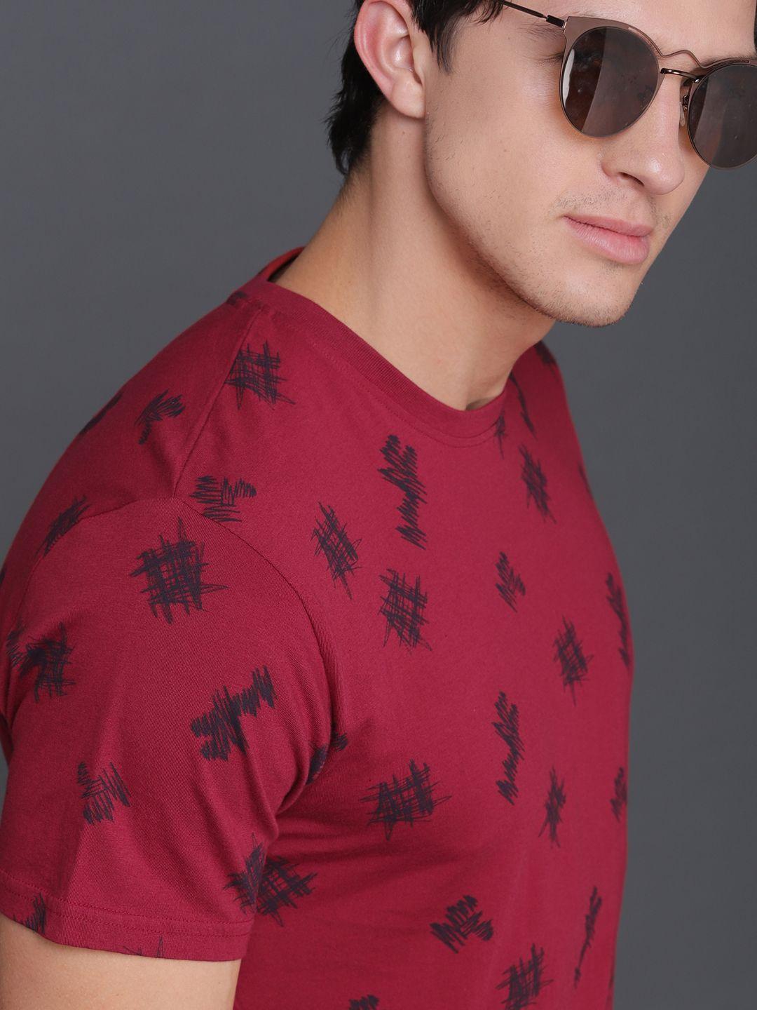 wrogn men red and black printed round neck t-shirt