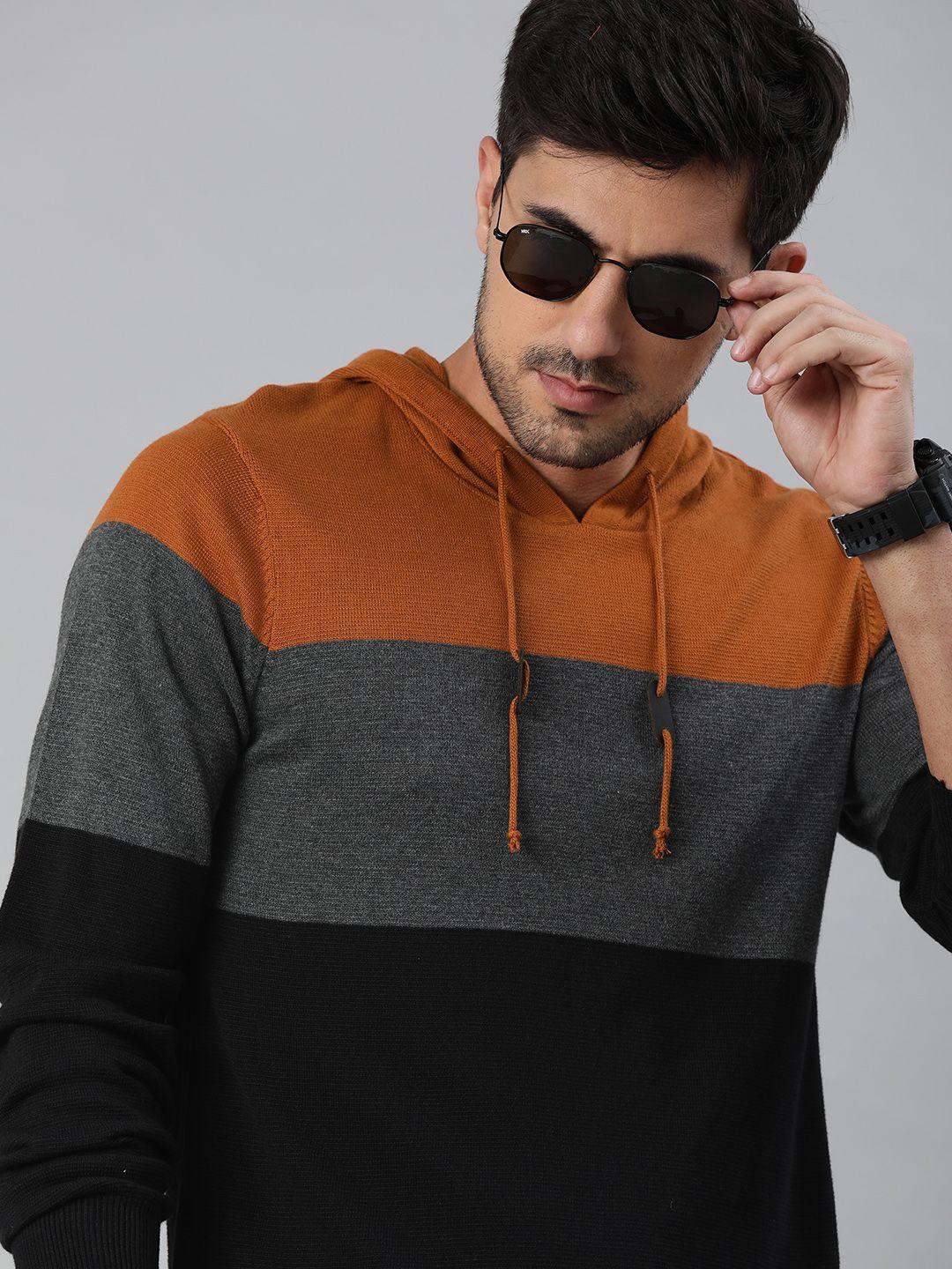 wrogn men rust brown & black slim fit colourblocked hooded pullover sweater