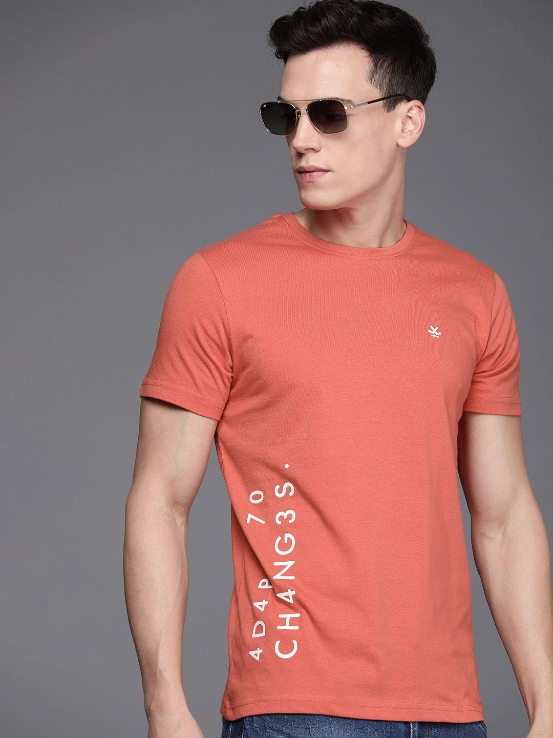 wrogn men rust red applique slim fit t-shirt