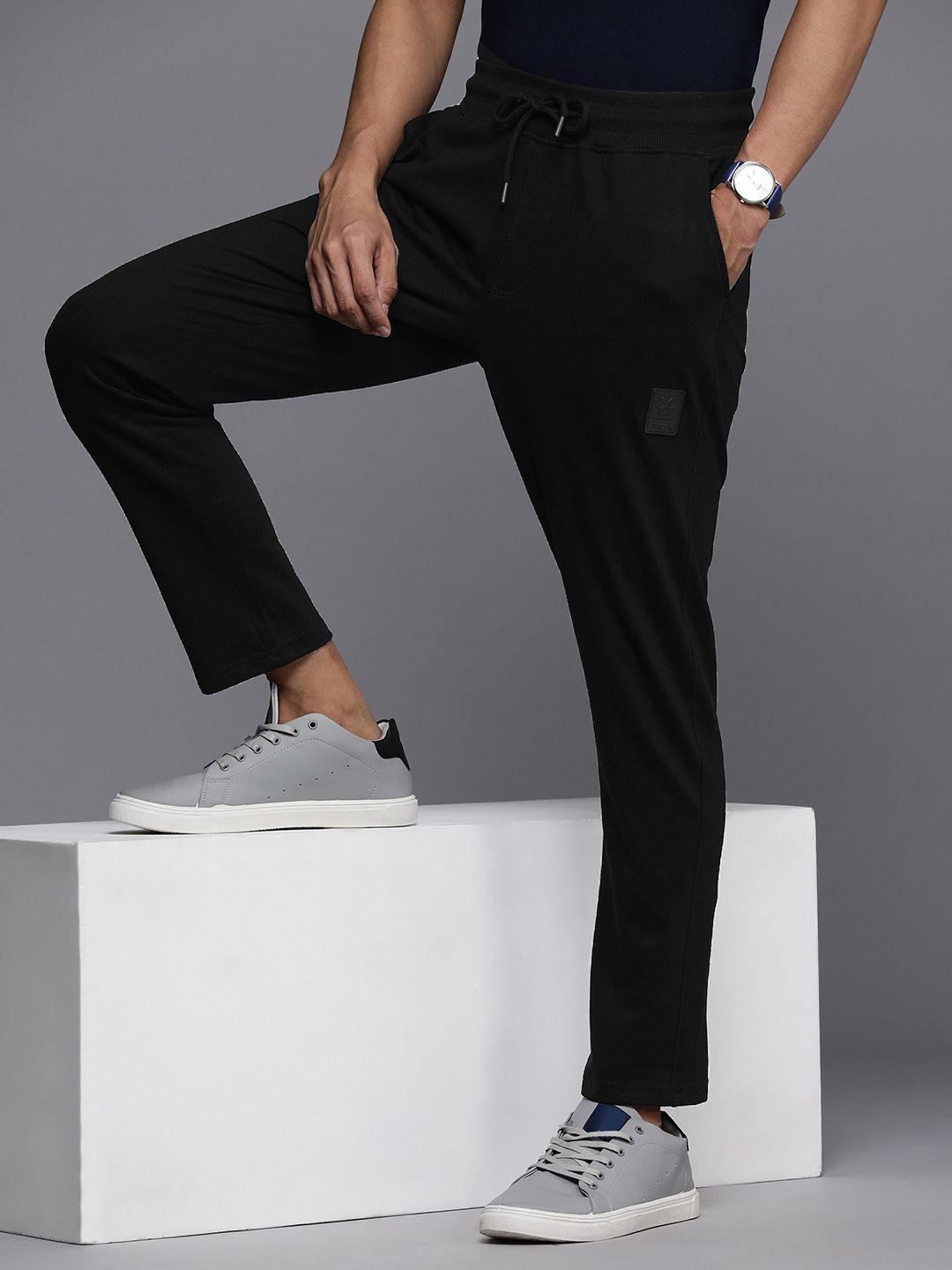 wrogn men solid regular fit track pants