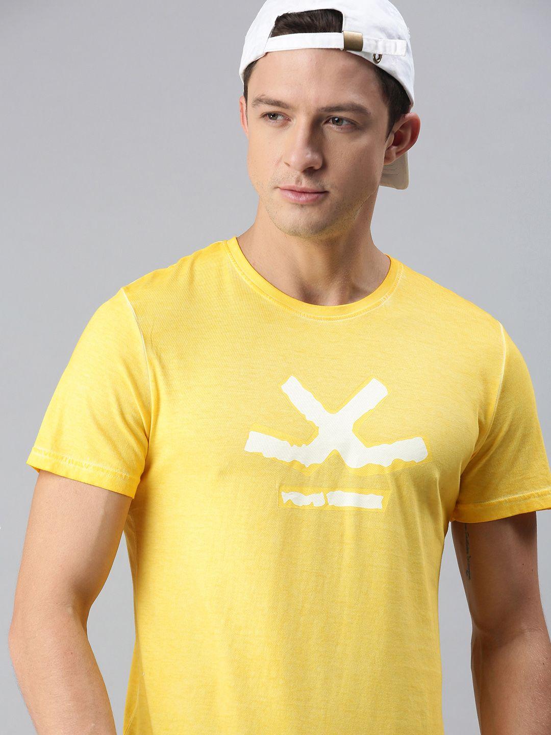 wrogn men yellow brand logo printed t-shirt