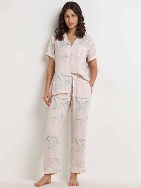 wunderlove by westside pink floral printed shirt and pyjamas set