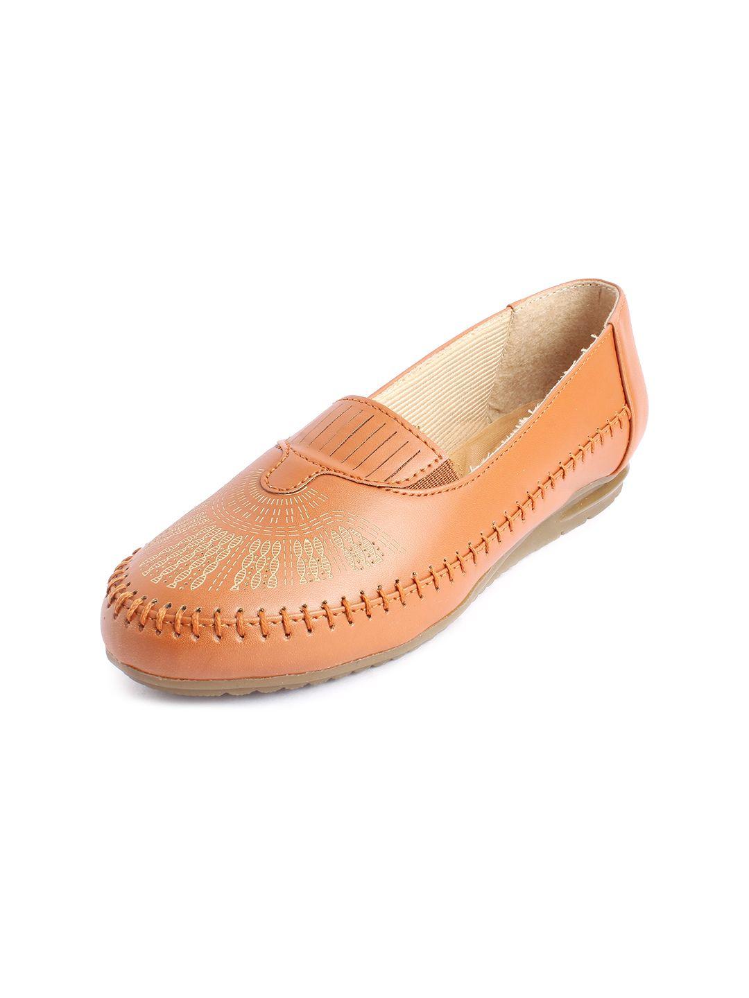 xe looks women tan textured ballerinas flats