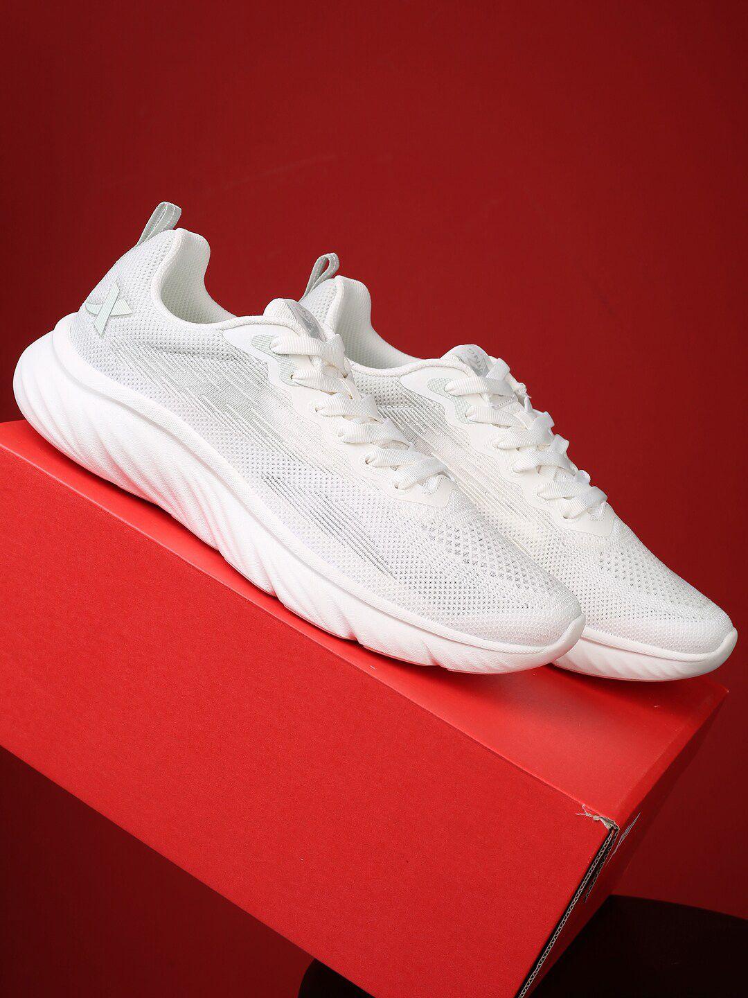 xtep men white textile running shoes