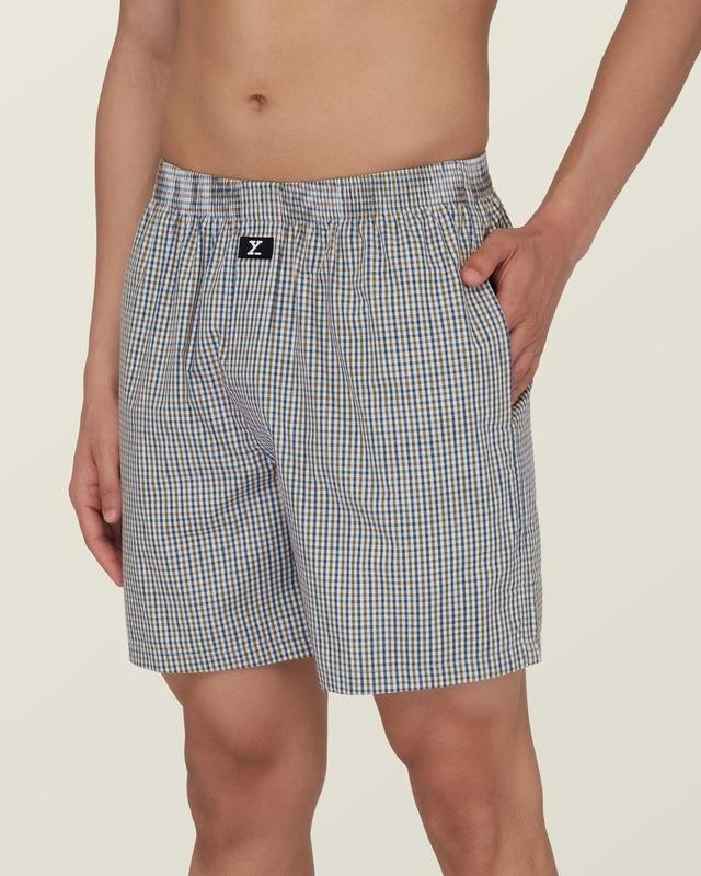 xyxx men's white checked relaxed fit boxers