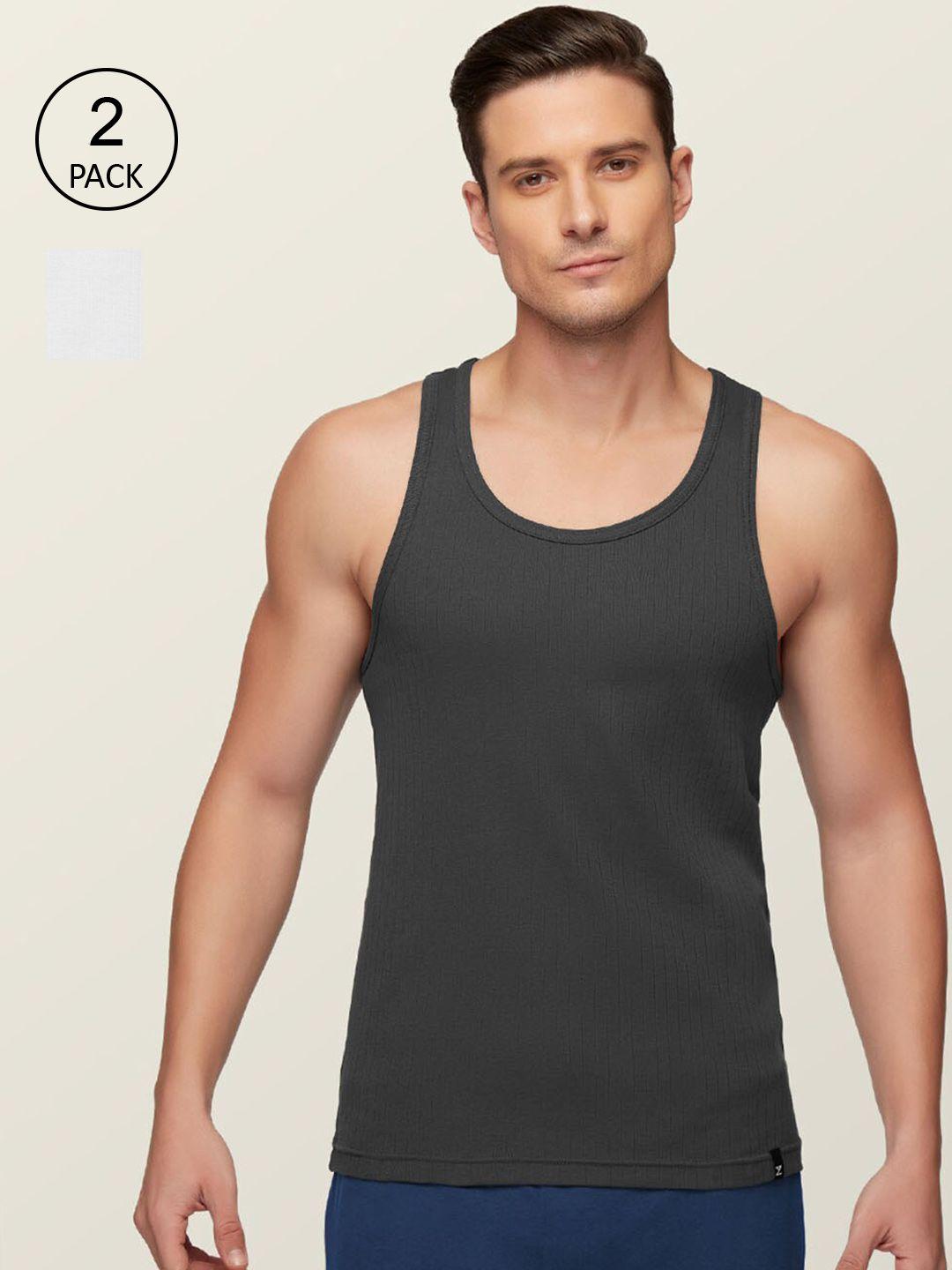 xyxx men pack of 2 white & charcoal solid innerwear gym vests