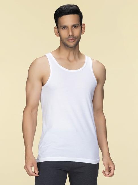 xyxx white round neck vest