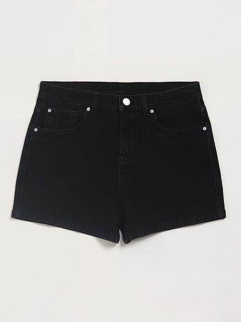 y&f kids by westside solid black mid-rise denim shorts