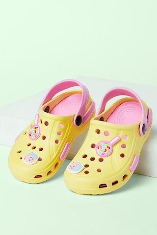 yellow applique casual girls clog shoes