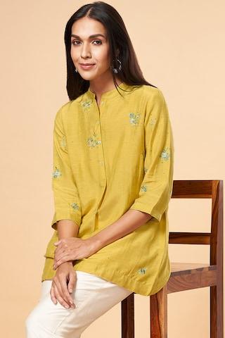 yellow embroidered casual 3/4th sleeves mandarin women straight fit  tunic