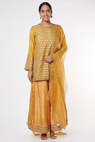 yellow kurta set with embroidery