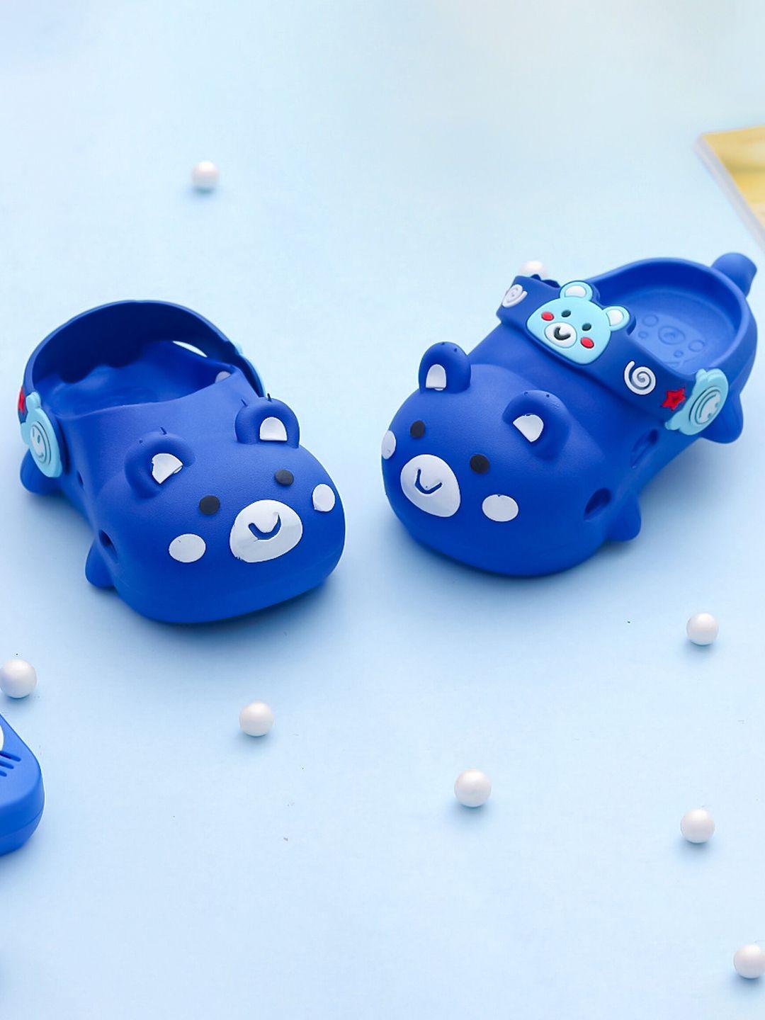 yellow bee boys blue & white clogs