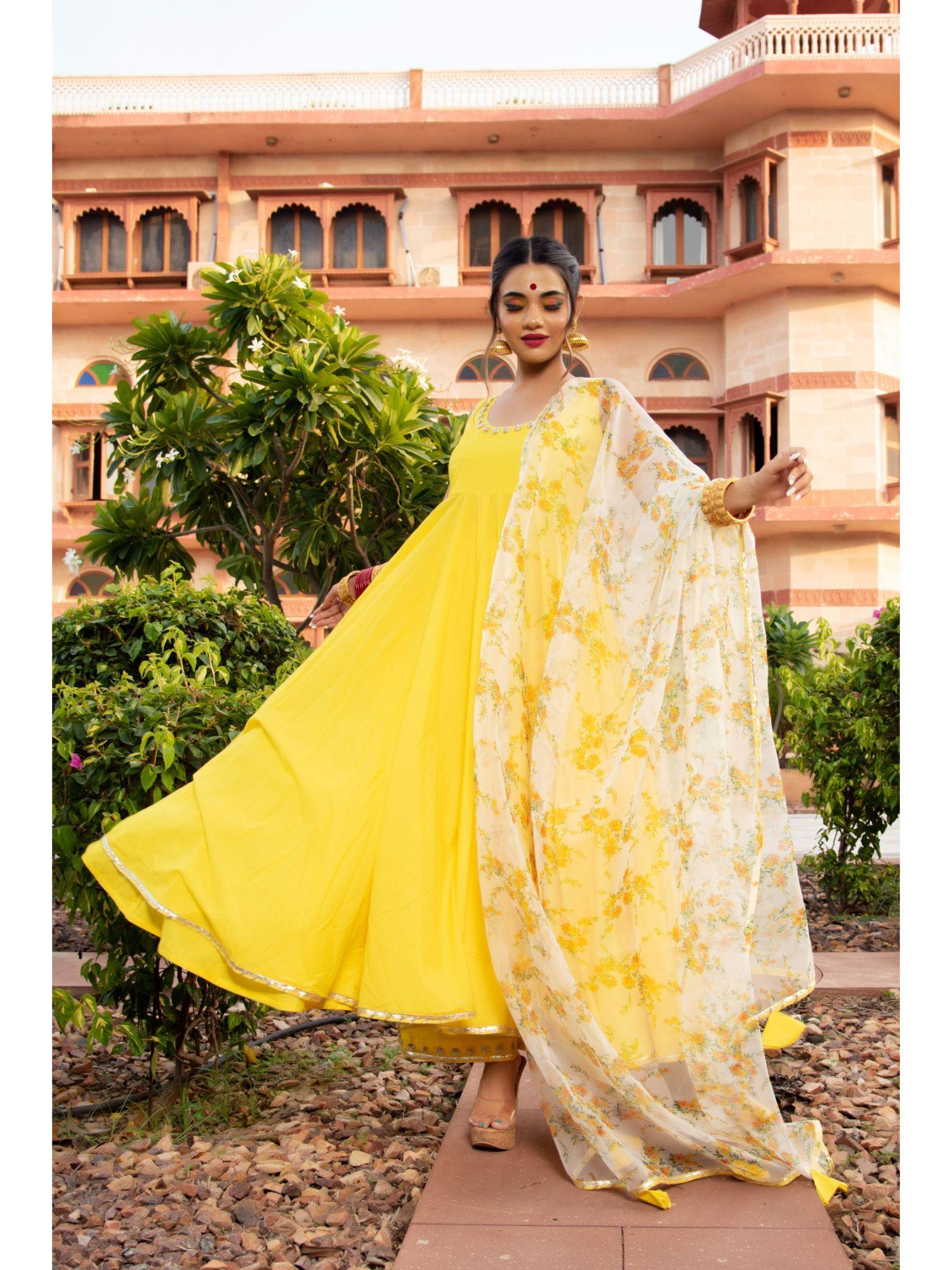 yellow berry cotton anarkali (set of 3)