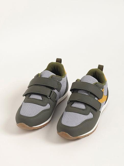yellow by westside green color-block strap-on jogger shoes