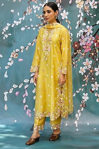 yellow chanderi silk embroidered kurta set