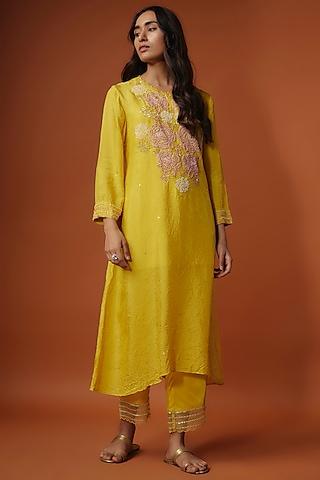 yellow crushed silk bead embroidered kurta set