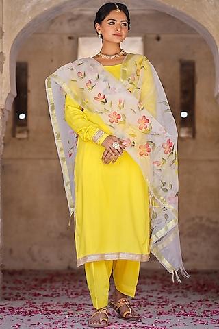 yellow embellished kurta set