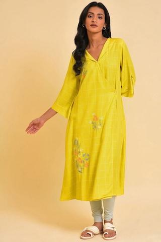 yellow embroidered casual v neck 3/4th sleeves women regular fit kurta