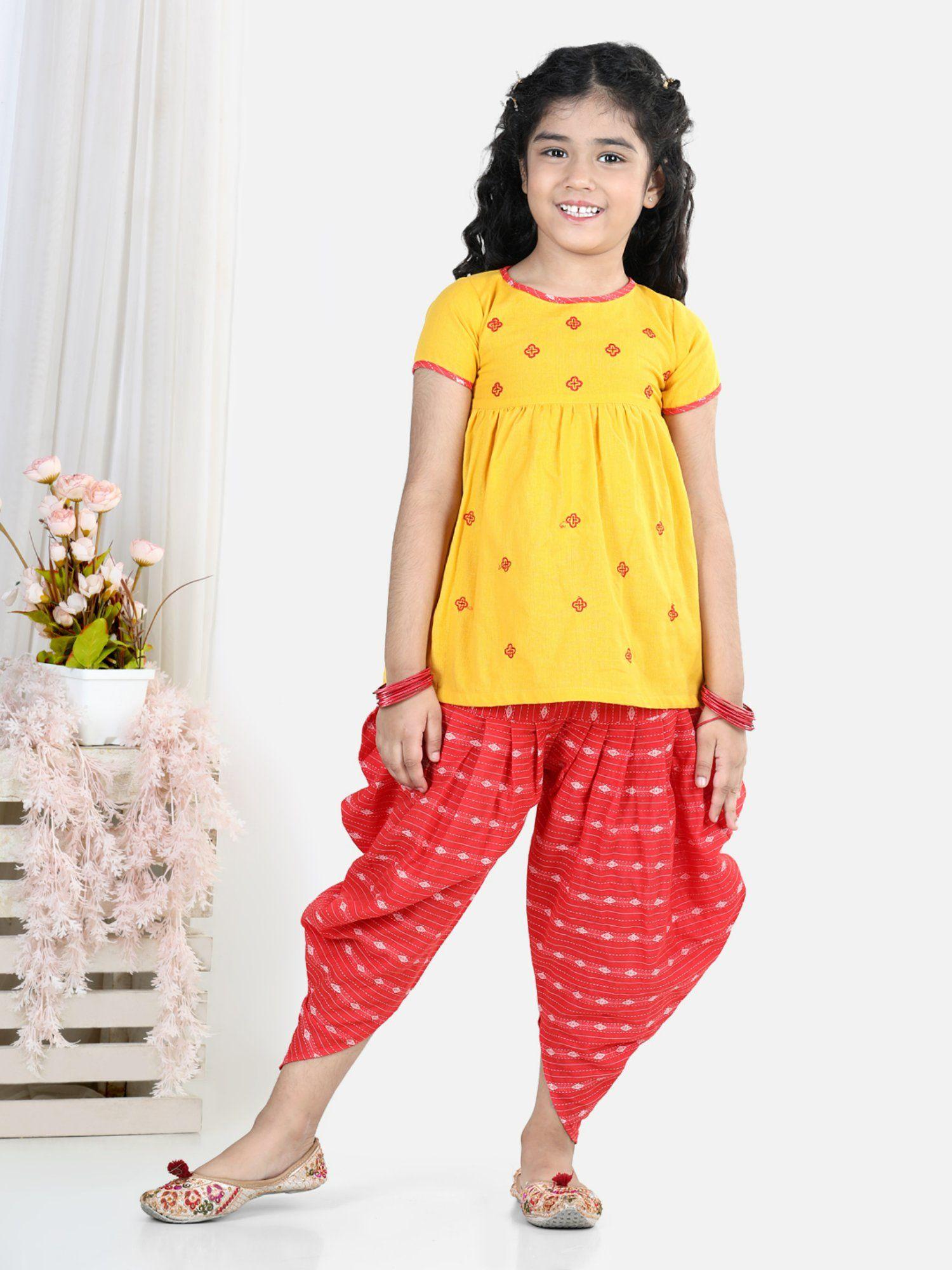 yellow embroidered kurta with red katha printed dhoti (set of 2)